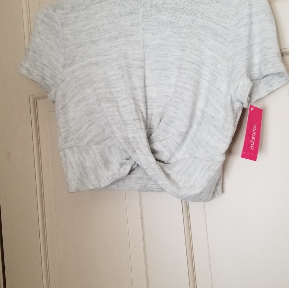 Xiliaration Grey Crop Top nwt Size S - Picture 1 of 3